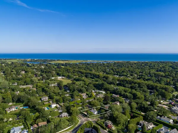 117 Buell LN, East Hampton, NY 11937