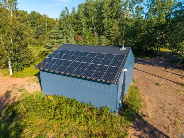 6558 Hermantown Rd, Cloquet, MN 55720