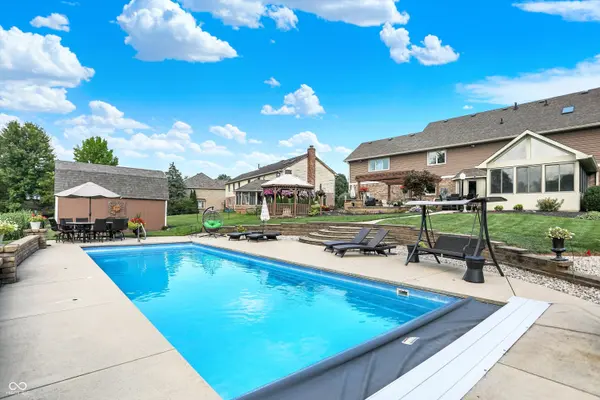 214 Yorkshire BLVD W, Indianapolis, IN 46229