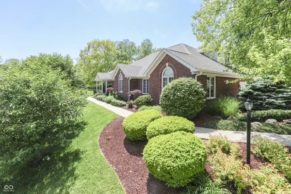 7718 Ashtree DR, Indianapolis, IN 46259