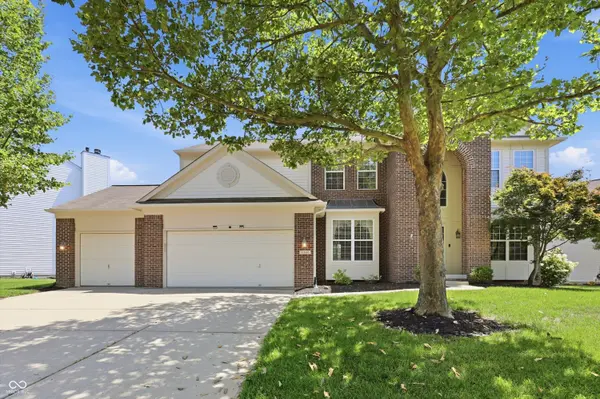 11841 Wedgeport LN, Fishers, IN 46037