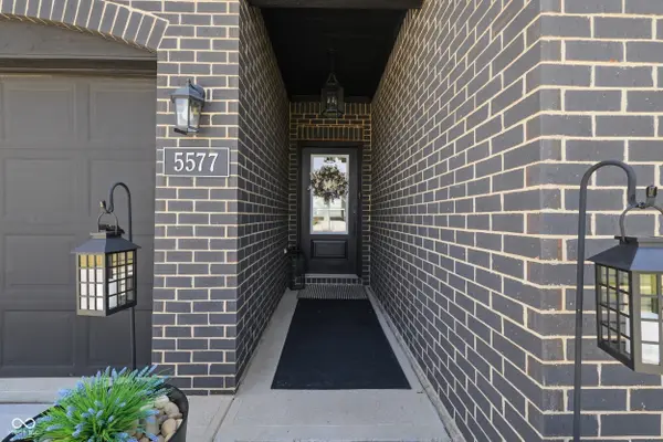 5577 Volanti WAY, Greenwood, IN 46143
