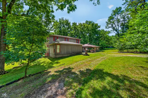 3851 Plum Creek RD, Nashville, IN 47448