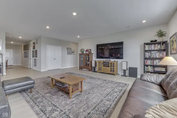 5419 Volanti WAY, Greenwood, IN 46143