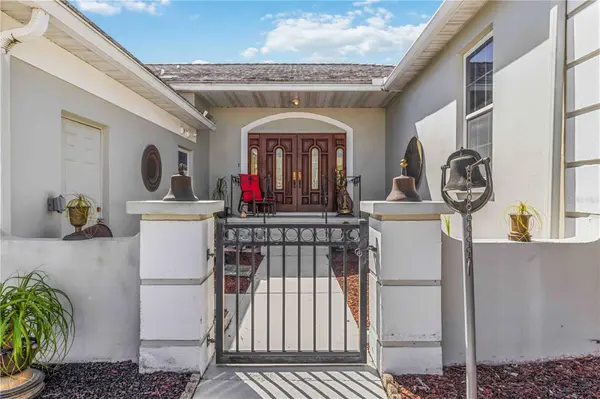 4820 61ST AVENUE DR W, Bradenton, FL 34210