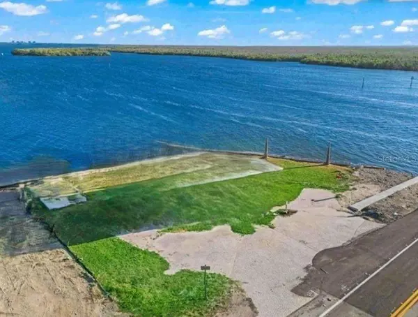 Address not disclosed, Matlacha, FL 33993