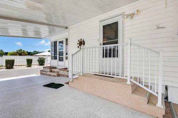 2107 PALMA SOLA BLVD #17, Bradenton, FL 34209