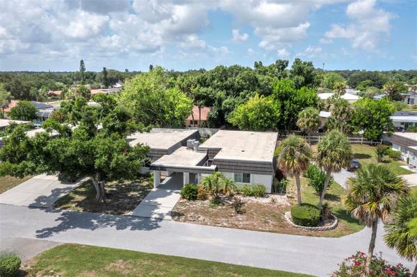 3828 BLUE STONE WAY #77, Sarasota, FL 34232