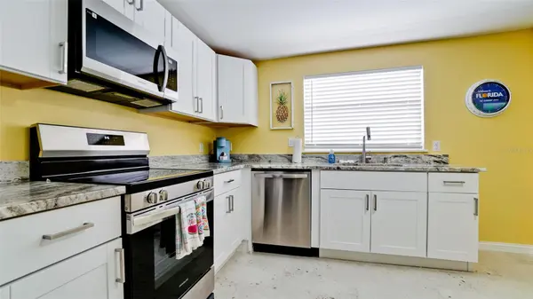601 SAINT JUDES DR, Longboat Key, FL 34228