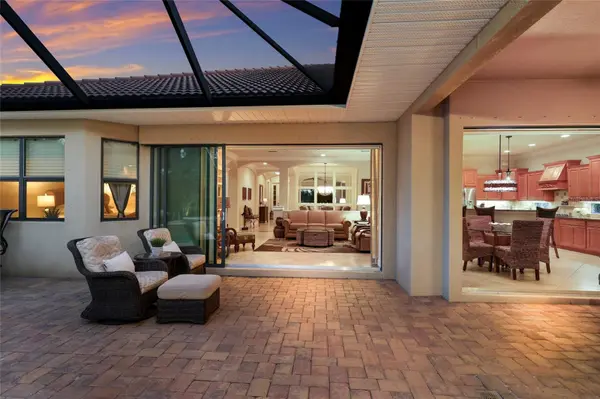 15403 HELMSDALE PL, Lakewood Ranch, FL 34202