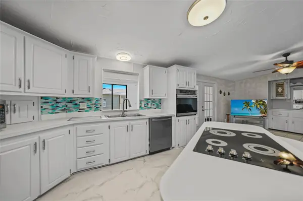 495 SCHOONER ST, North Port, FL 34287