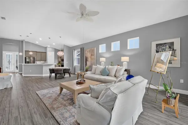 8220 BRIDGEPORT BAY CIRCLE, Mount Dora, FL 32757