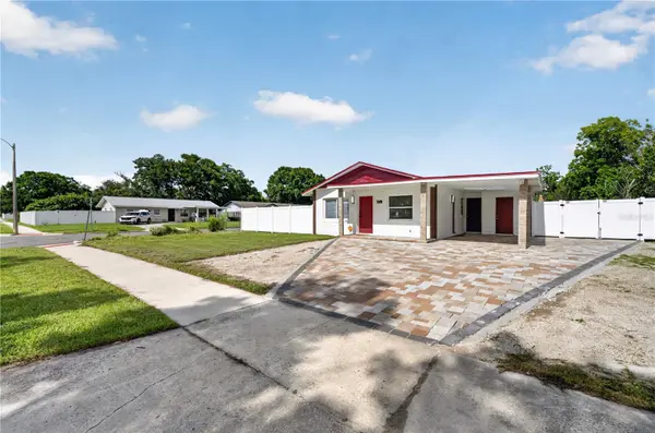 1241 DEEROCK DR, Orlando, FL 32811