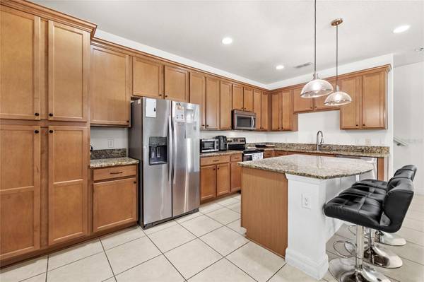 10155 EAGLE CREEK CENTER BLVD, Orlando, FL 32832