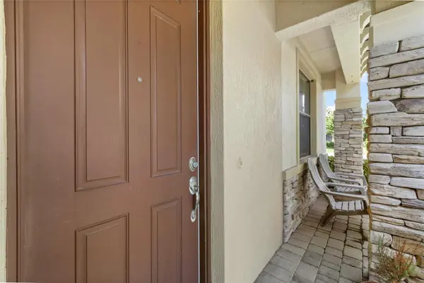10155 EAGLE CREEK CENTER BLVD, Orlando, FL 32832