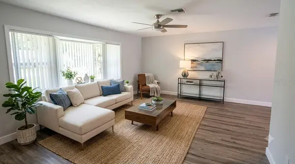 7801 17TH WAY N, St Petersburg, FL 33702