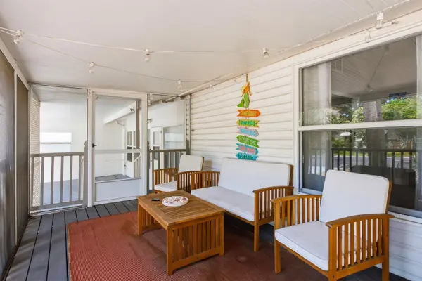 7201 5TH AVE N, St Petersburg, FL 33701