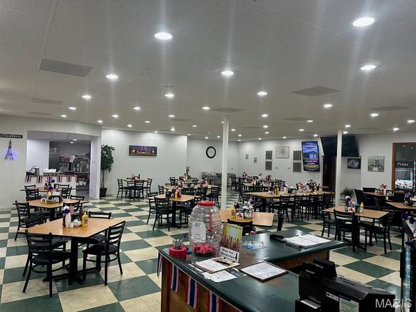 300 S Main ST, Salem, MO 65560