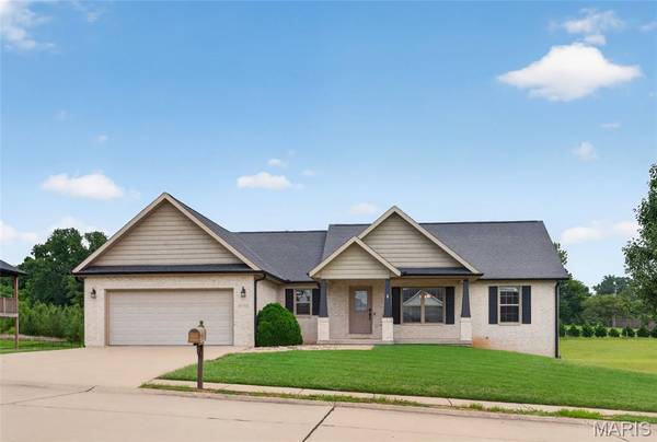 3034 Prairie View TRL, Jackson, MO 63755