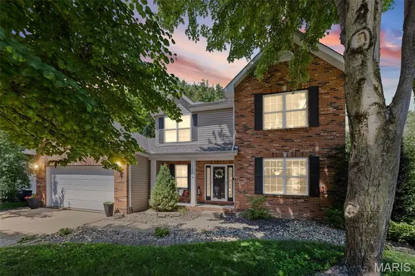 1605 Maplewood CT, Edwardsville, IL 62025