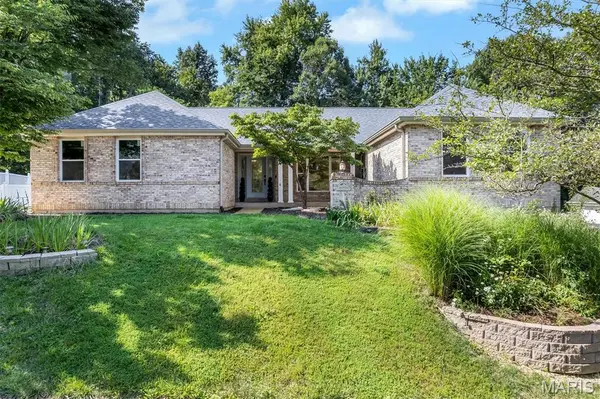 16426 Prestwick Place LN, Wildwood, MO 63011