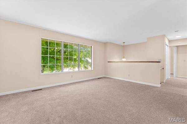 2100 E Belle AVE, Belleville, IL 62221