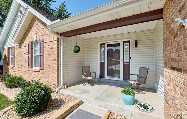 3641 Wind Chime LN, St Charles, MO 63301