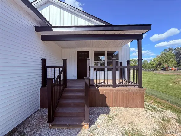 3721 Will Ave, St Louis, MO 63125