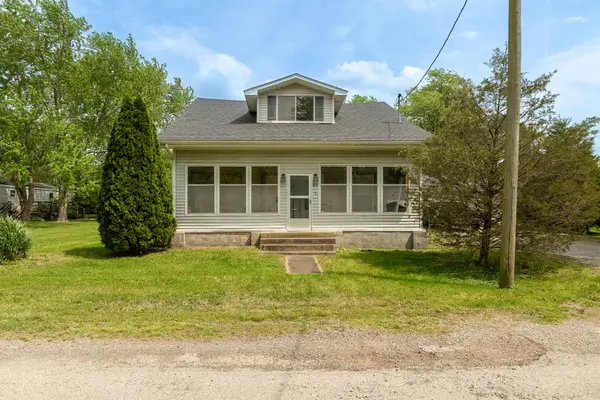 202 S Ervin ST, Pittsburg, IL 62974