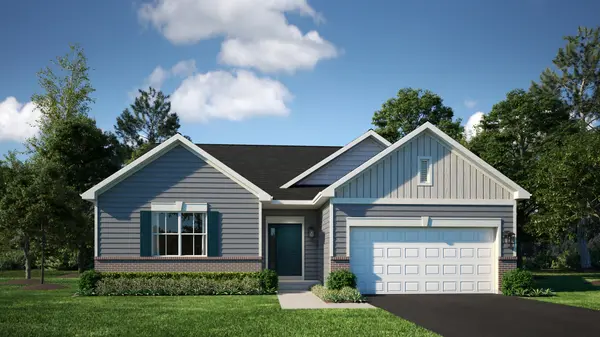 560 Walnut ST, Hinckley, IL 60520