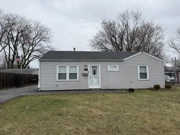 1812 Burry Circle DR, Crest Hill, IL 60403