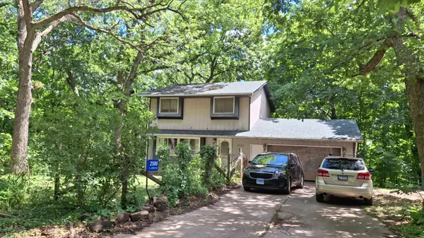 2580 E 450th RD, Oglesby, IL 61348
