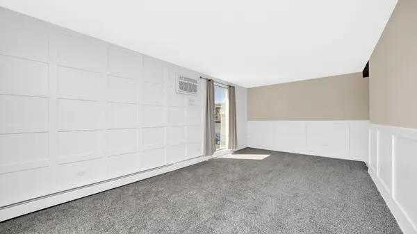 6101 W 64th PL #4, Chicago, IL 60638