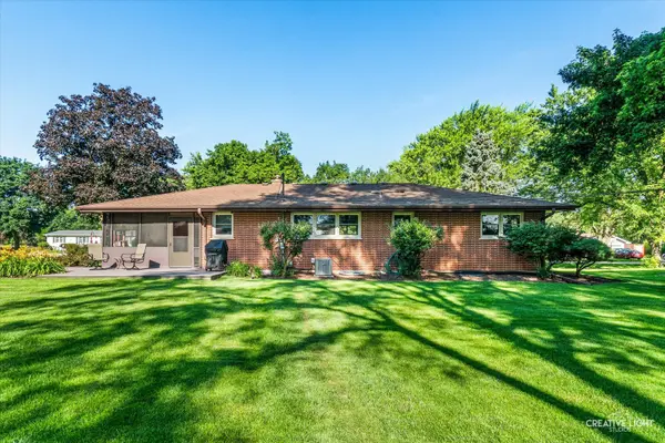 47 Pasadena DR, Oswego, IL 60543