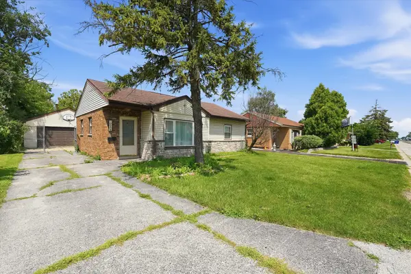 10934 S Pulaski RD, Oak Lawn, IL 60453