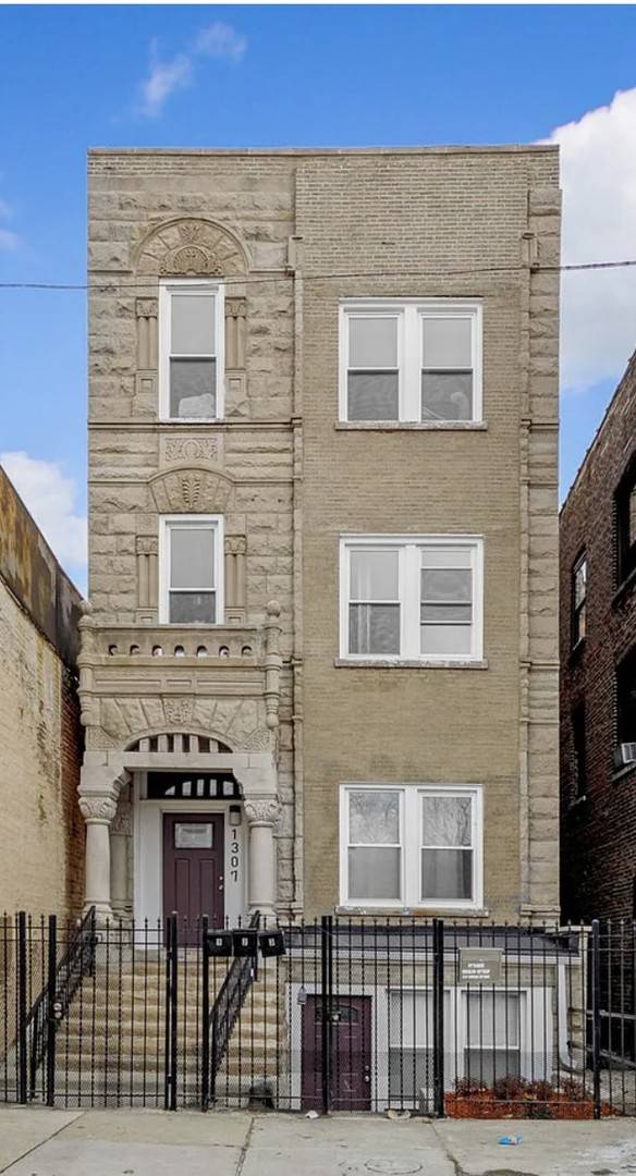 1307 S Kedzie AVE, Chicago, IL 60623