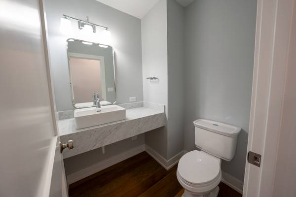 1901 W Berwyn AVE #1, Chicago, IL 60640