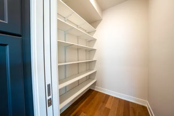 1901 W Berwyn AVE #1, Chicago, IL 60640