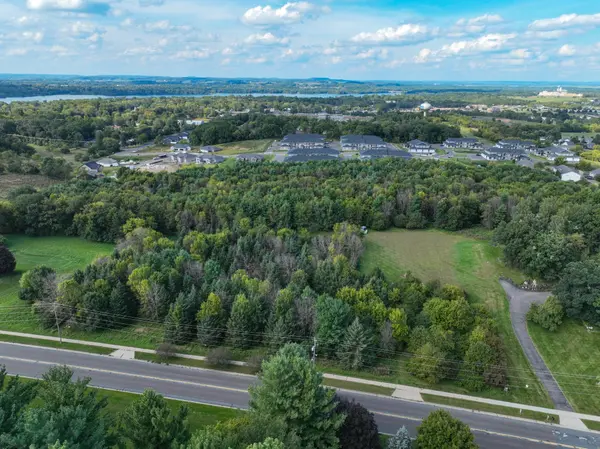 1905 Dairyland RD, Menomonie, WI 54751