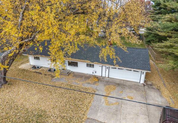1900 Jefferson RD, Northfield, MN 55057