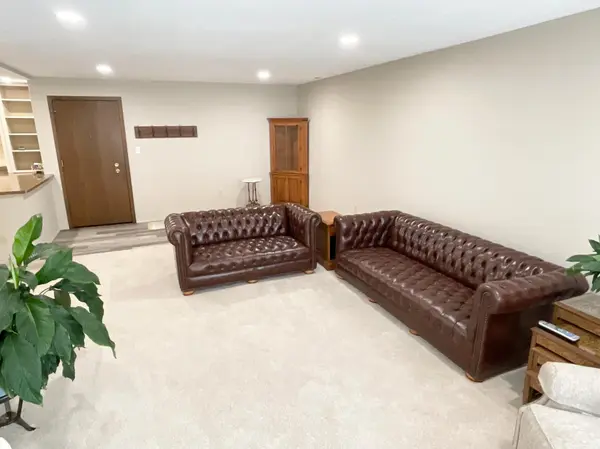 800 1st DR NW #102, Austin, MN 55912