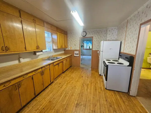 406 4th ST SW, Crosby, MN 56441