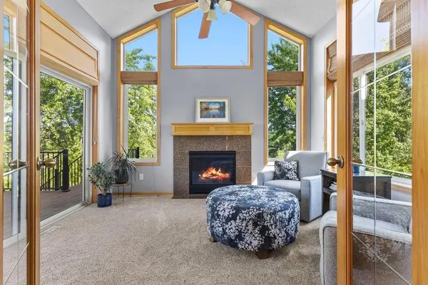 19405 Canby CT, Farmington, MN 55024