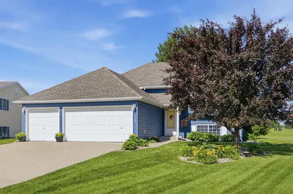 3455 39th ST S, Moorhead, MN 56560