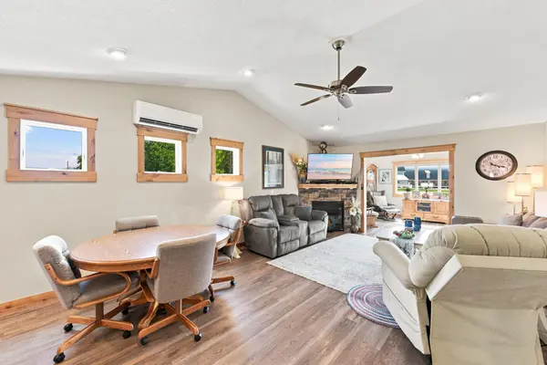 3588 Newcastle DR, River Falls, WI 54022
