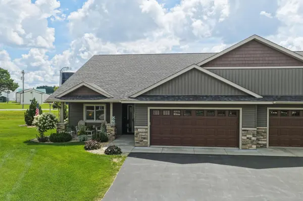 3588 Newcastle DR, River Falls, WI 54022