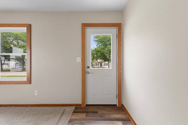123 W Mckinley ST, Owatonna, MN 55060