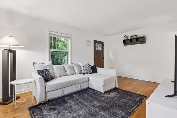 3037 Florida AVE S, Saint Louis Park, MN 55426