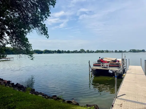 128 Wheaton Drive, Madison Lake, MN 56063