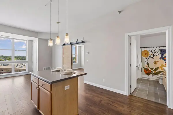 2650 University AVE W #523, Saint Paul, MN 55114